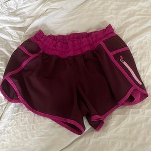 Lululemon tracker 4 inch shorts